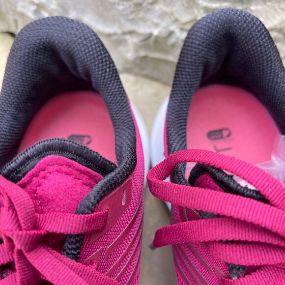 Saucony Womens Running Shoes Size 9.5 Kinvara 12 Lightweight Gym Athleisure - Picture 5 of 12